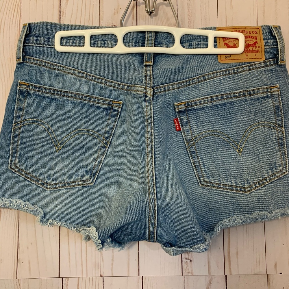 Levi’s high waisted shorts